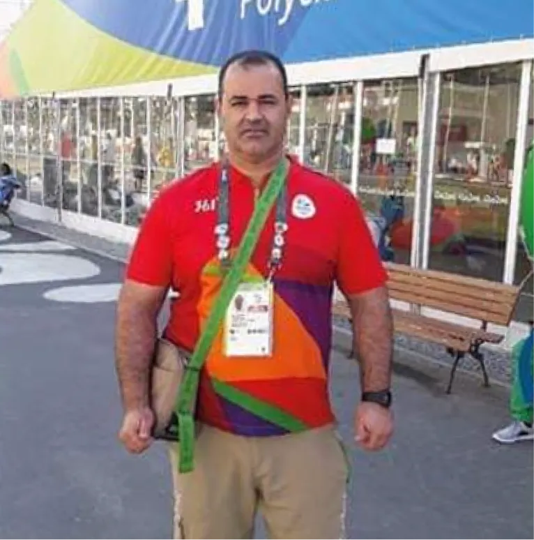 Dr. Helder Nani Ricardo credenciado no Parque Olímpico durante a Rio 2016